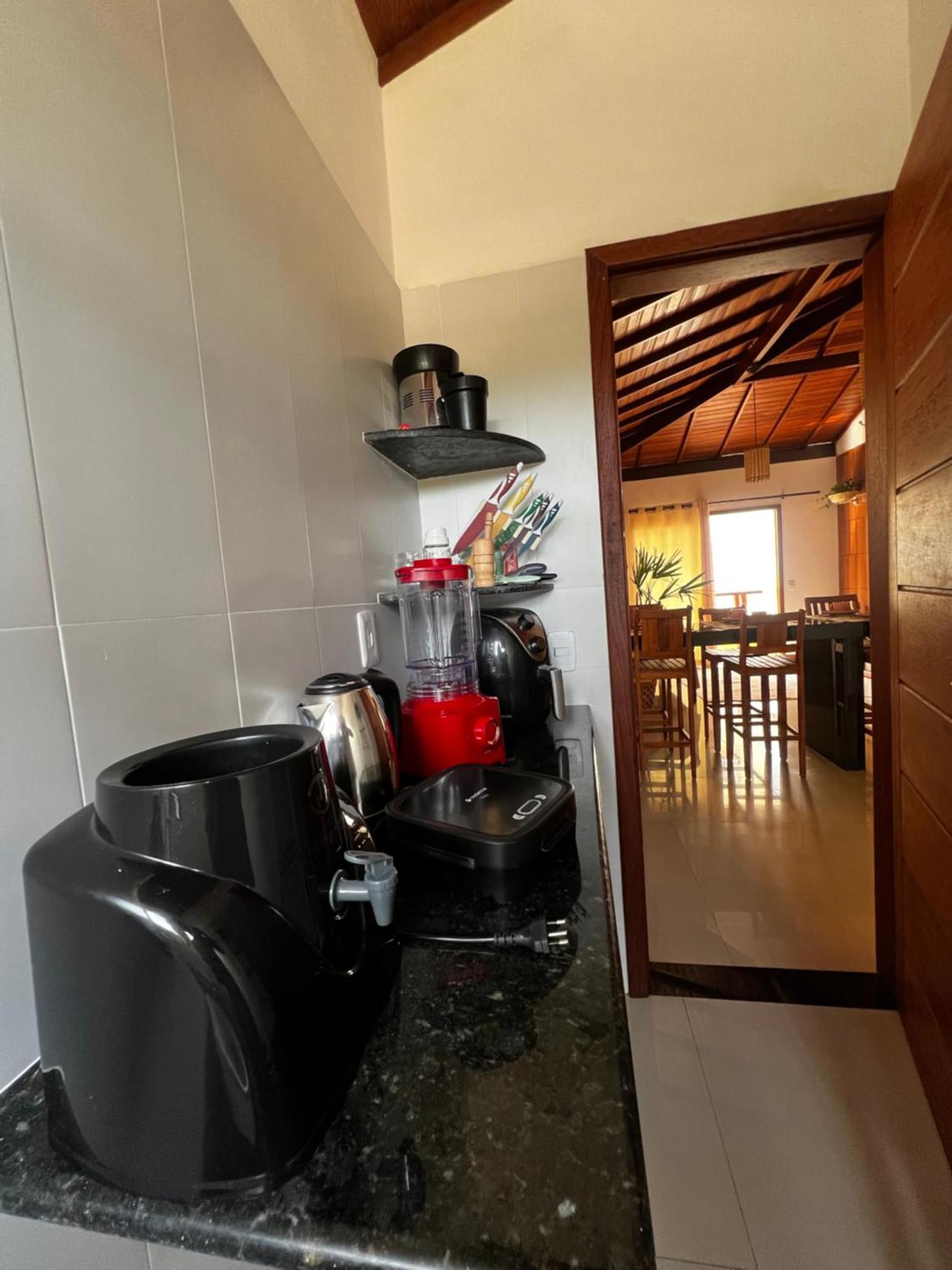 Novo A 100m Da Rua Mucuge Com Ar, Wi-fi, Estacionamento Apartment